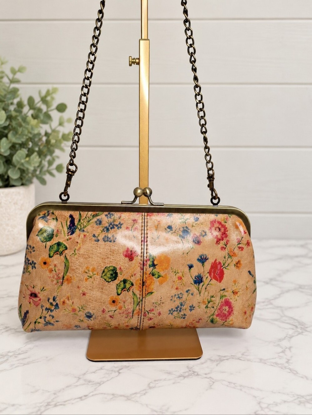 Patricia Nash Floral Leather Kiss Lock Chain Shoulder Bag EUC Like New